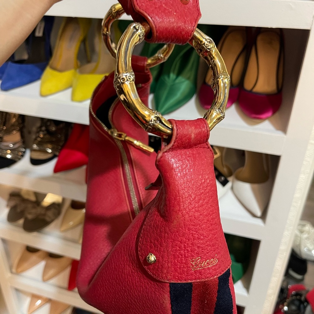 Gucci - Picture 2 of 3